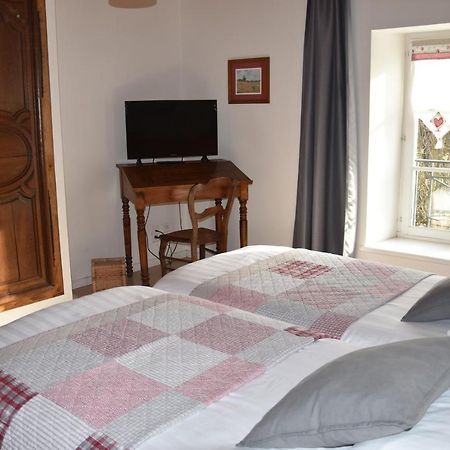 Bed and Breakfast Le Tilleul De Ray Ray-sur-Saone Exterior foto